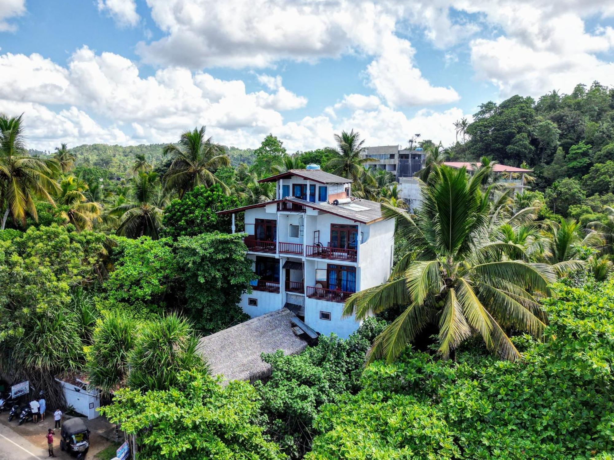 Flora And Fauna Mirissa Exterior photo